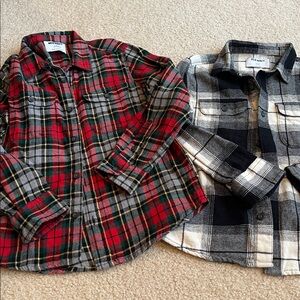 Old navy boys flannel bundle - size 6/7